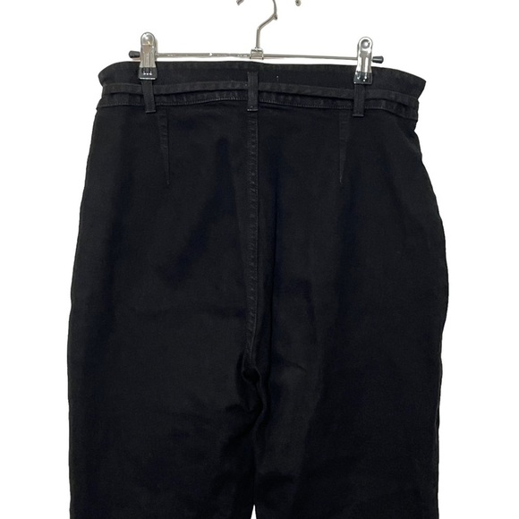 Welcome to my closet! - Picture 5 of 13